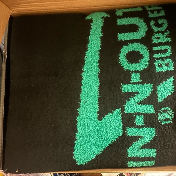 Exclusive In-N-Out Blanket - Picture 2 of 2